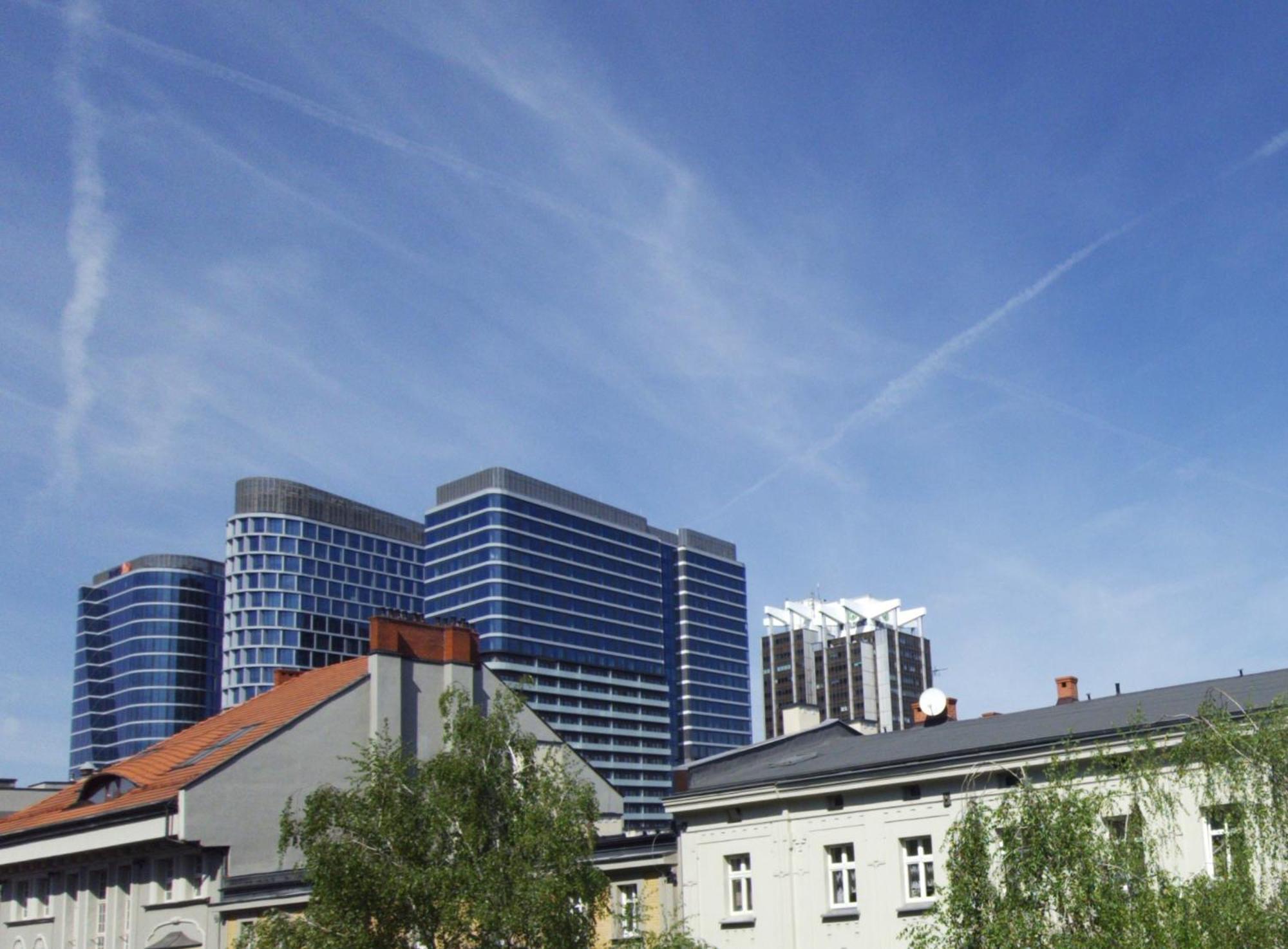 Urban Apartments Luxury Opolska 10 No 29, Free Garage, Self Check-In カトヴィツェ エクステリア 写真